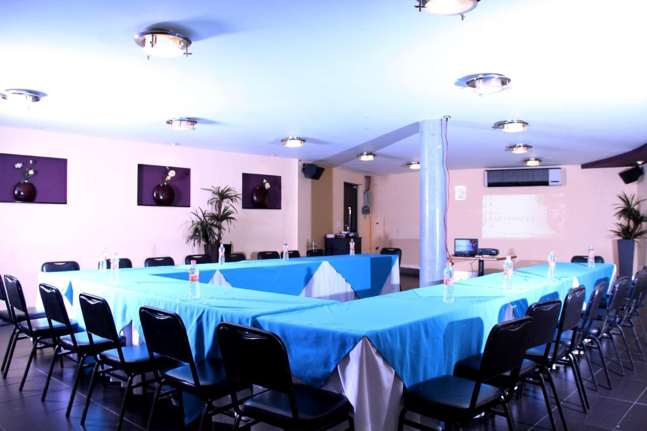 Hotel Villa Las Rosas Tepic Exterior foto
